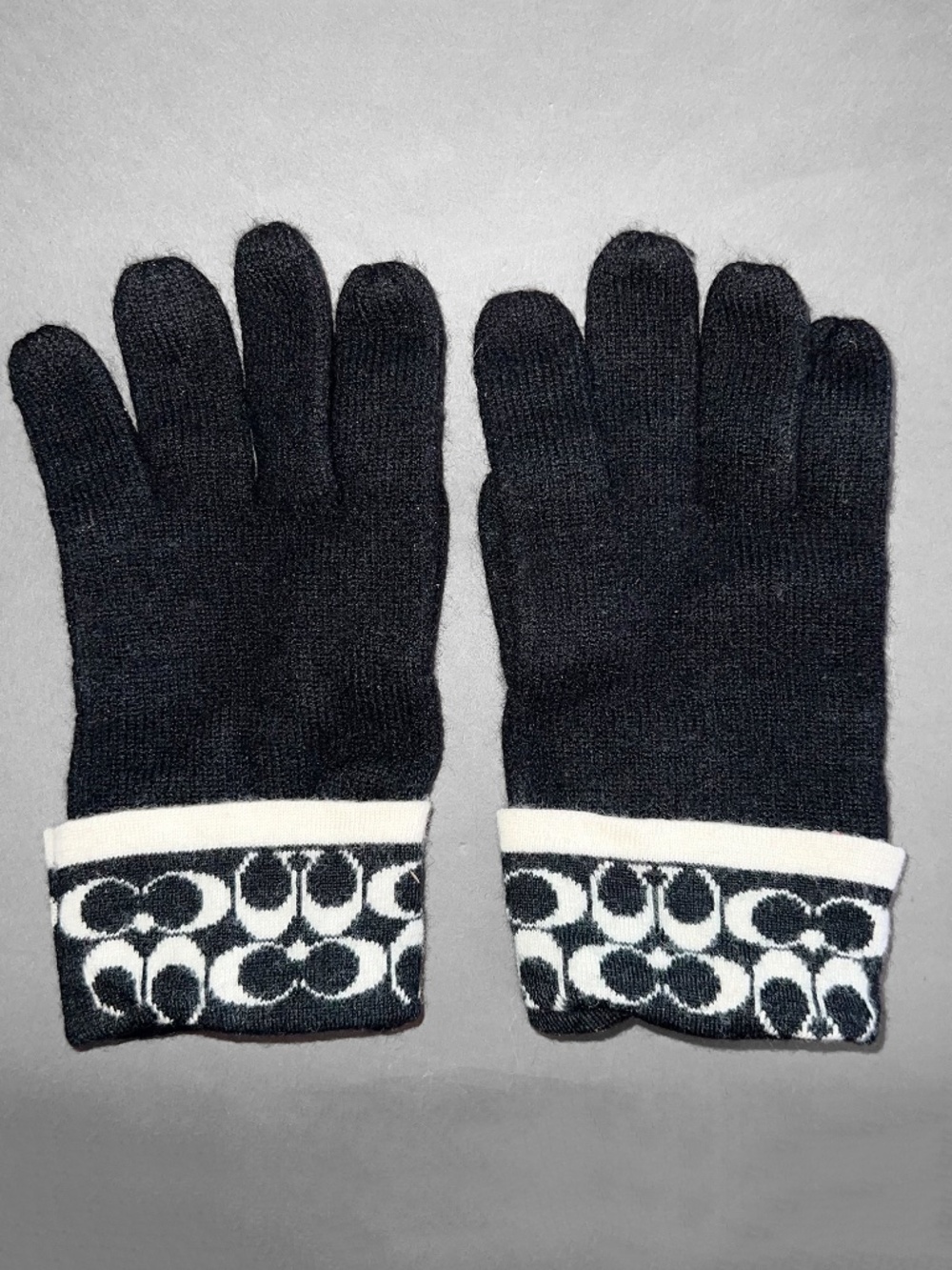 Coach Black Knit Winter Gloves